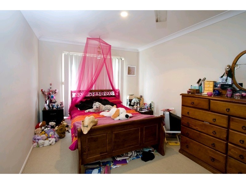 Crestmead QLD 4132