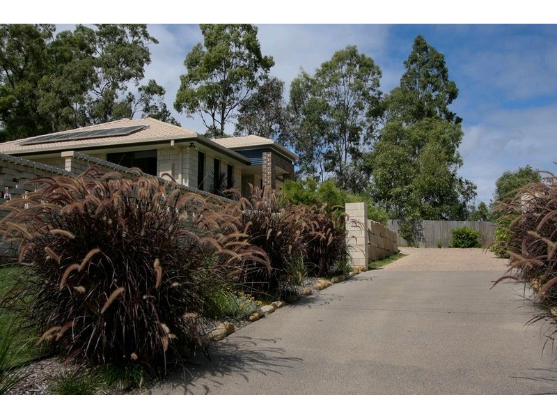 70 Mossman Parade, Waterford QLD 4133