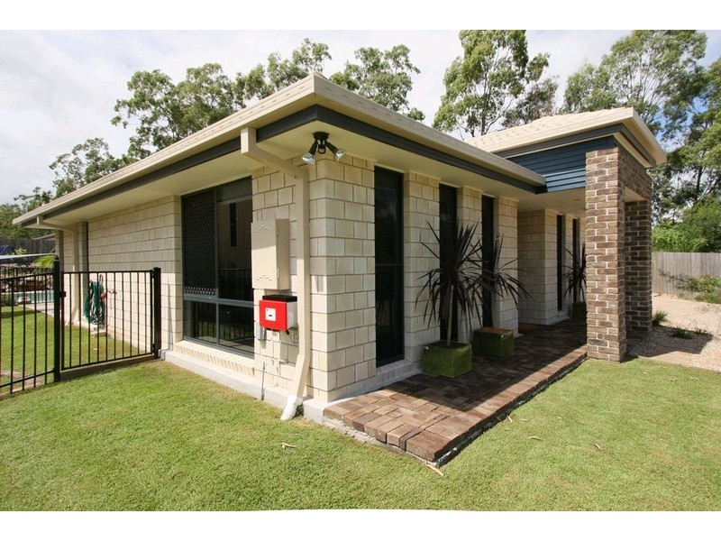 70 Mossman Parade, Waterford QLD 4133