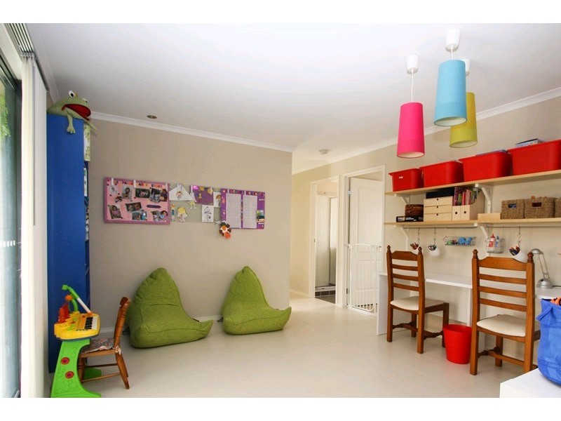 70 Mossman Parade, Waterford QLD 4133