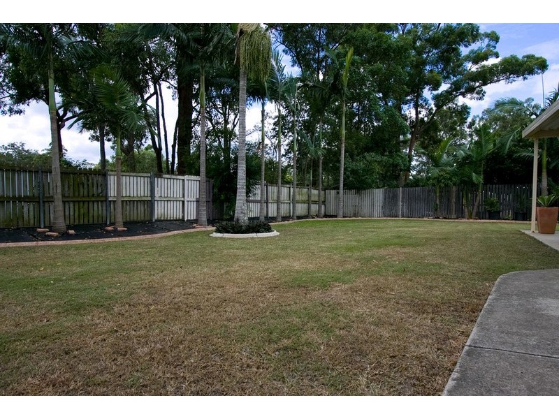 6 Ryan Street, Loganlea QLD 4131