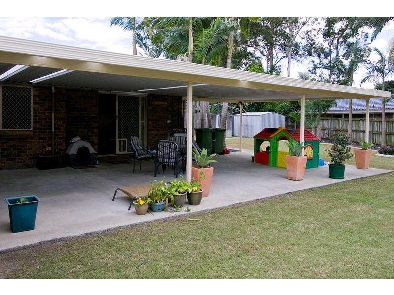 6 Ryan Street, Loganlea QLD 4131