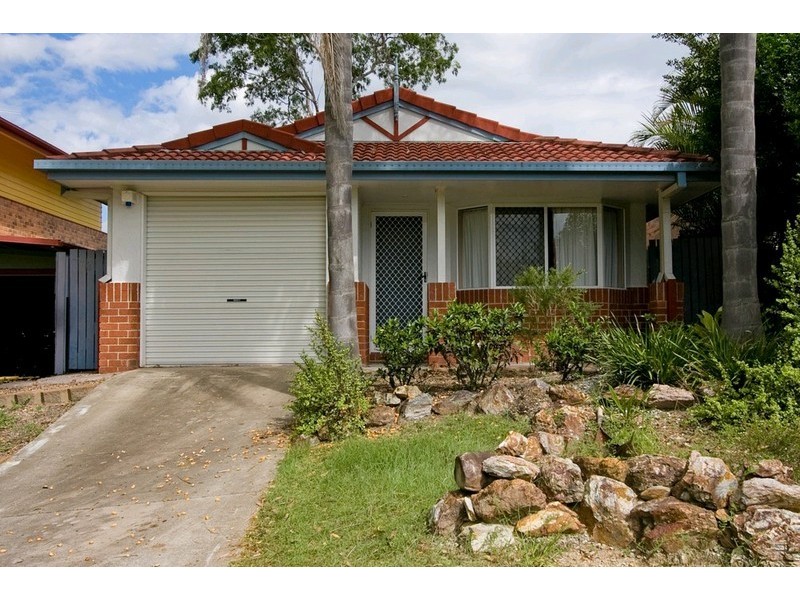 9 Kingfisher Close, Loganlea QLD 4131