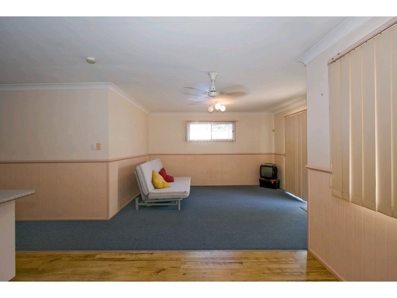 9 Kingfisher Close, Loganlea QLD 4131