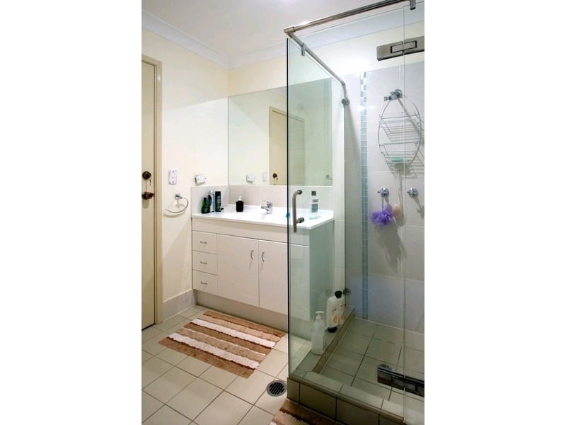 9 Kingfisher Close, Loganlea QLD 4131