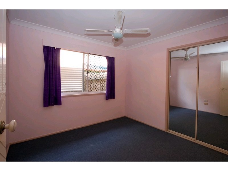 9 Kingfisher Close, Loganlea QLD 4131