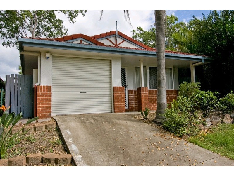 9 Kingfisher Close, Loganlea QLD 4131