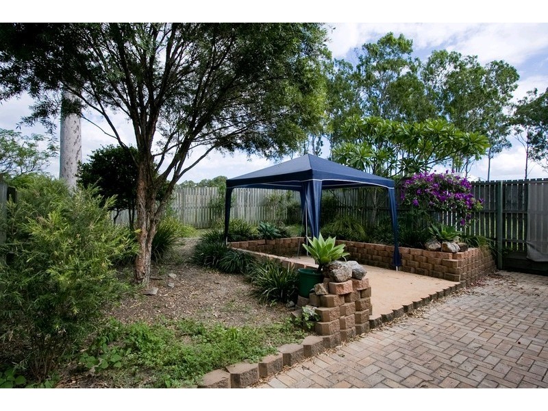 9 Kingfisher Close, Loganlea QLD 4131