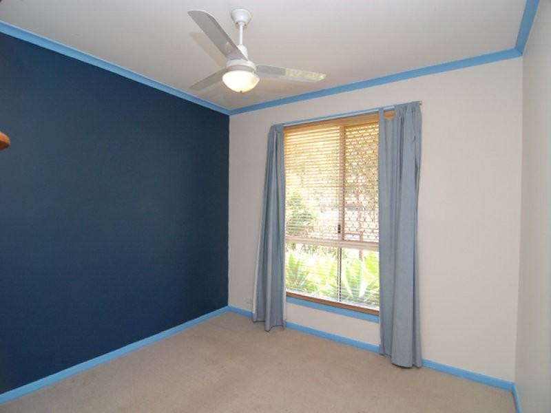 8 Timperley Court, Marsden QLD 4132