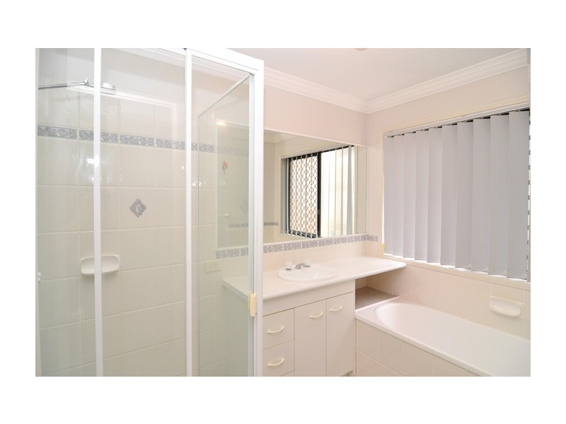 13 Regents Circuit, Forest Lake QLD 4078