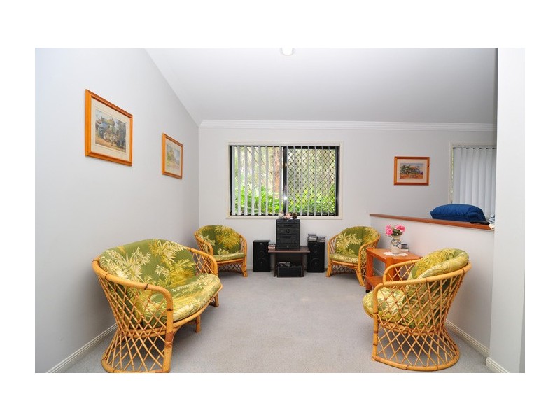 13 Regents Circuit, Forest Lake QLD 4078