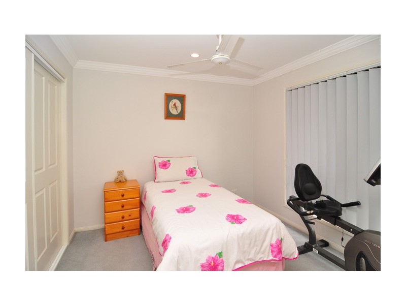 13 Regents Circuit, Forest Lake QLD 4078