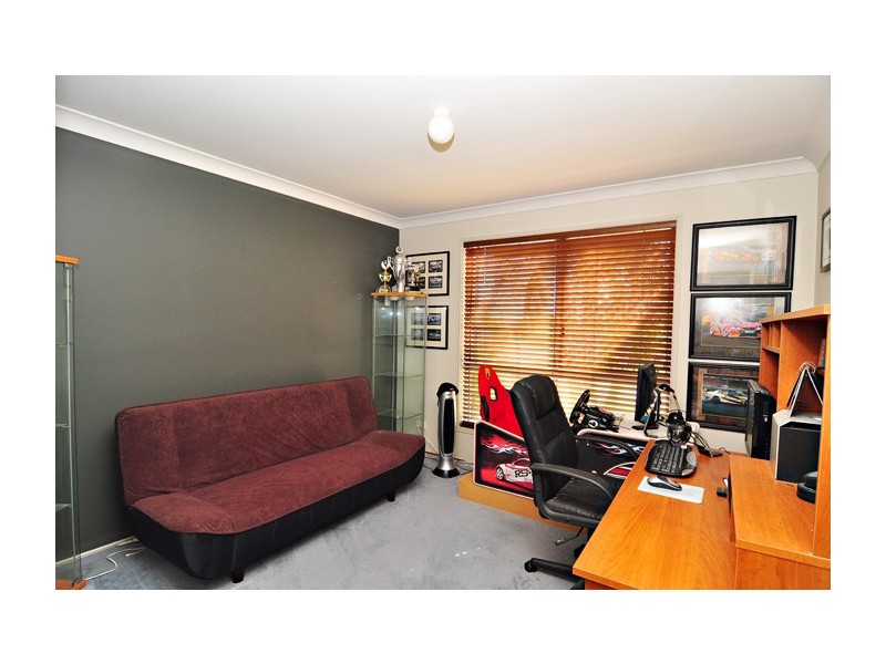 13 Nolan Place, Calamvale QLD 4116