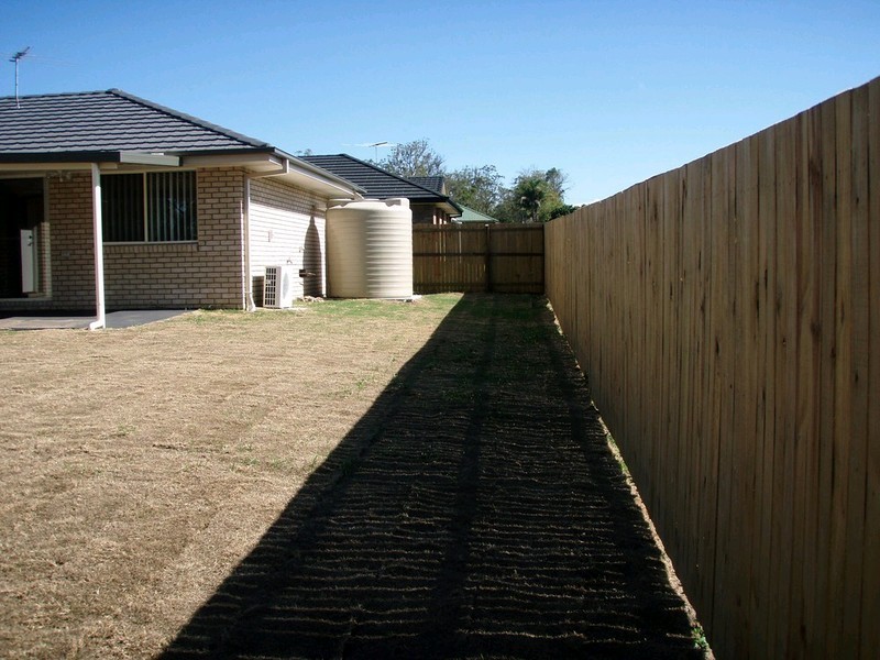 22 Lorikeet Way, Crestmead QLD 4132