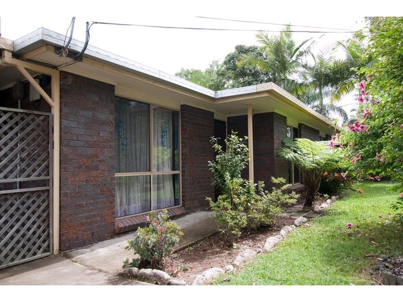 60 First Avenue, Marsden QLD 4132