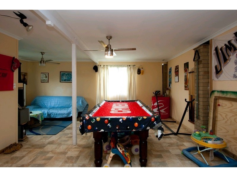 8 Abbeyfeale Street, Crestmead QLD 4132