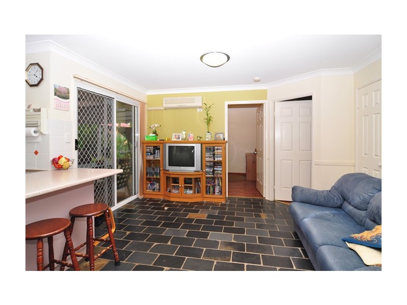 19 Highbury Drive, Crestmead QLD 4132