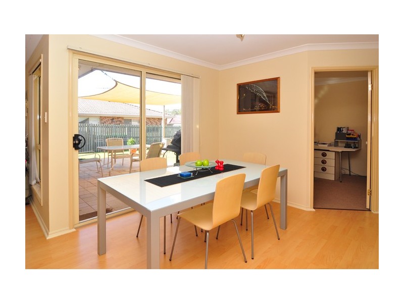 12 Paddies Crescent, Crestmead QLD 4132