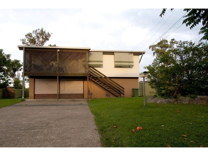 18 Woodburn Street, Marsden QLD 4132