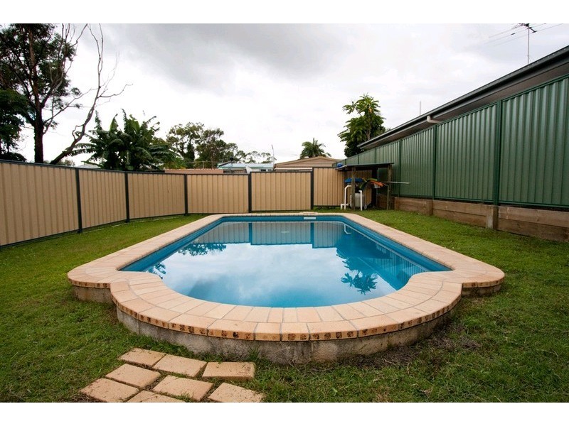 18 Woodburn Street, Marsden QLD 4132