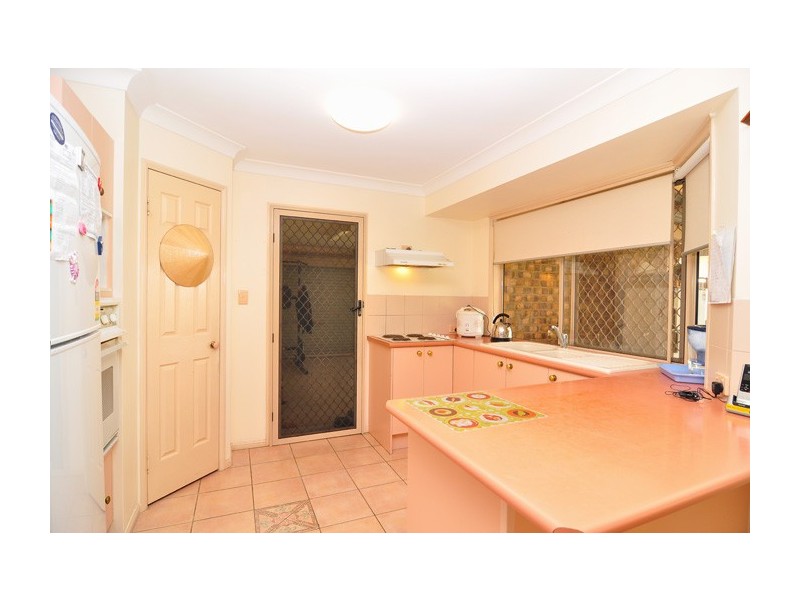 67 Bannockburn Crescent, Parkinson QLD 4115