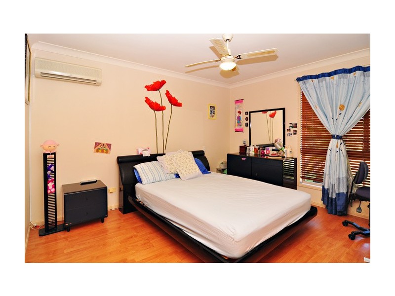 67 Bannockburn Crescent, Parkinson QLD 4115