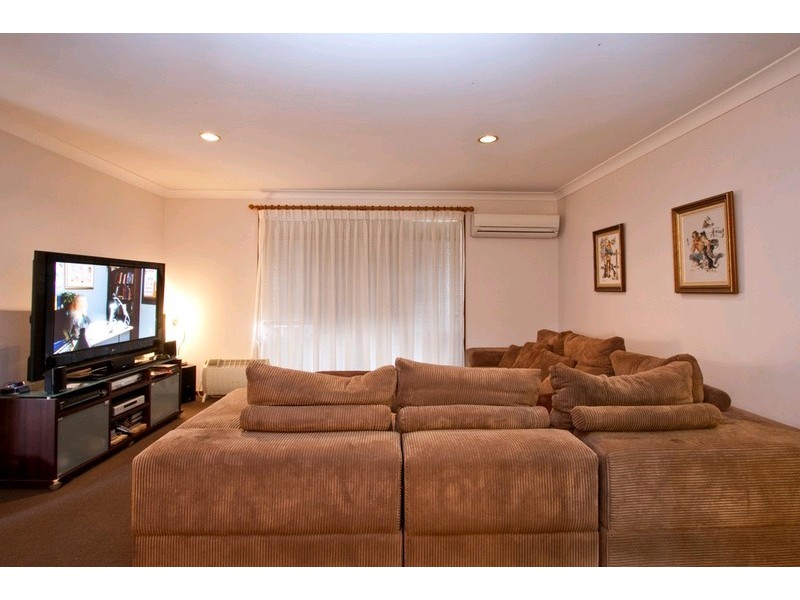 10 Boat Court, Mount Warren Park QLD 4207