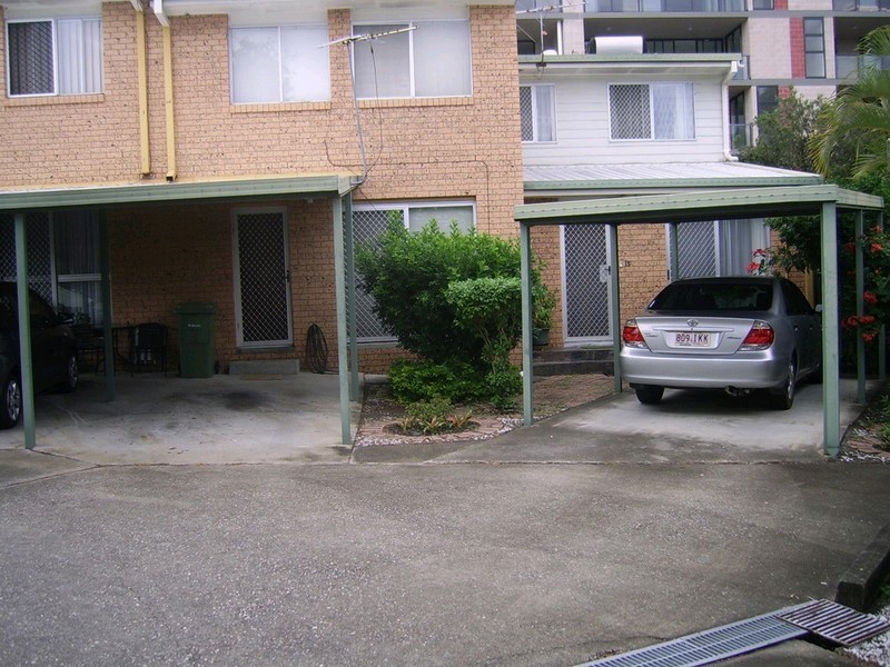 15/18 Defiance Road, Logan Central QLD 4114