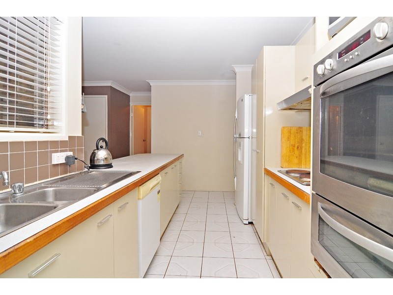 8 Kirkstall Street, Holmview QLD 4207