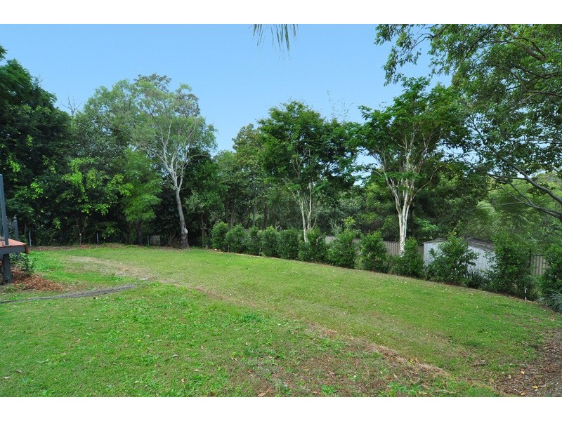 8 Kirkstall Street, Holmview QLD 4207