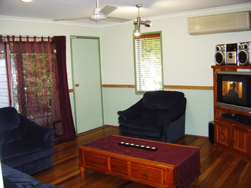 10 Oregon Street, Marsden QLD 4132