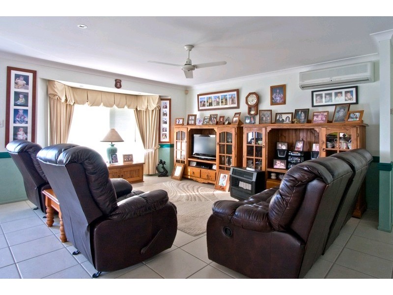 27 Timberlee Drive, Marsden QLD 4132