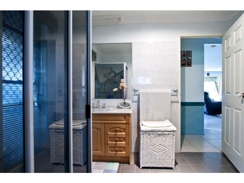 27 Timberlee Drive, Marsden QLD 4132