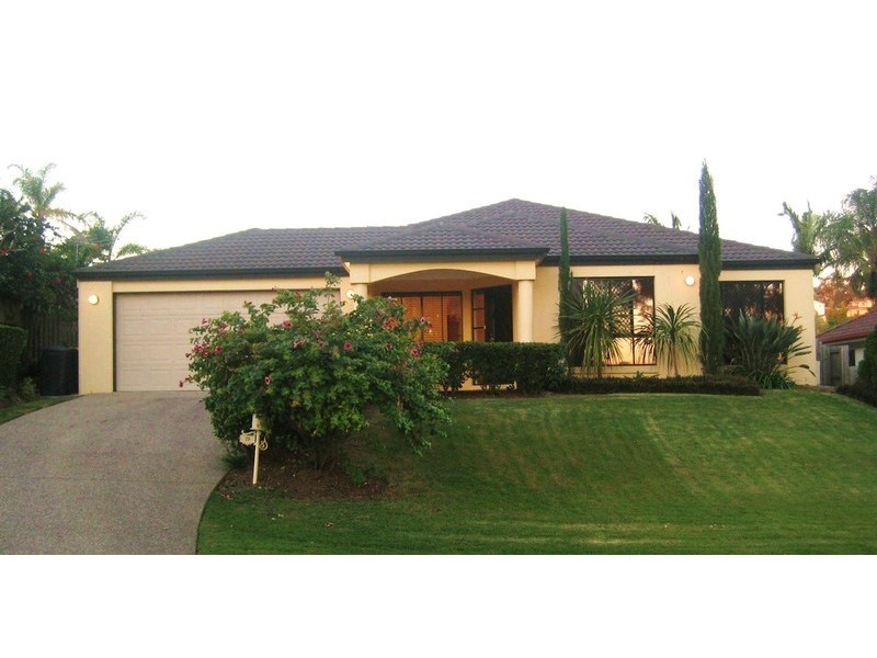 19 Yewleaf Place, Calamvale QLD 4116