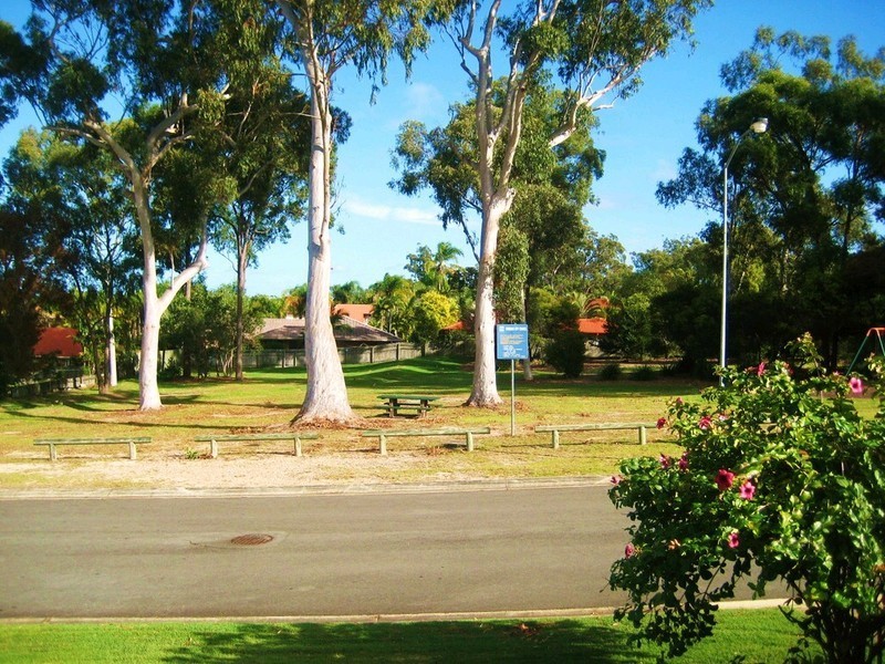 19 Yewleaf Place, Calamvale QLD 4116