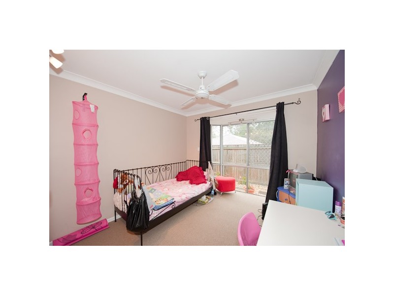 20 Spruce Street, Loganlea QLD 4131