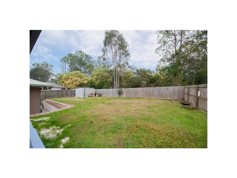 20 Spruce Street, Loganlea QLD 4131