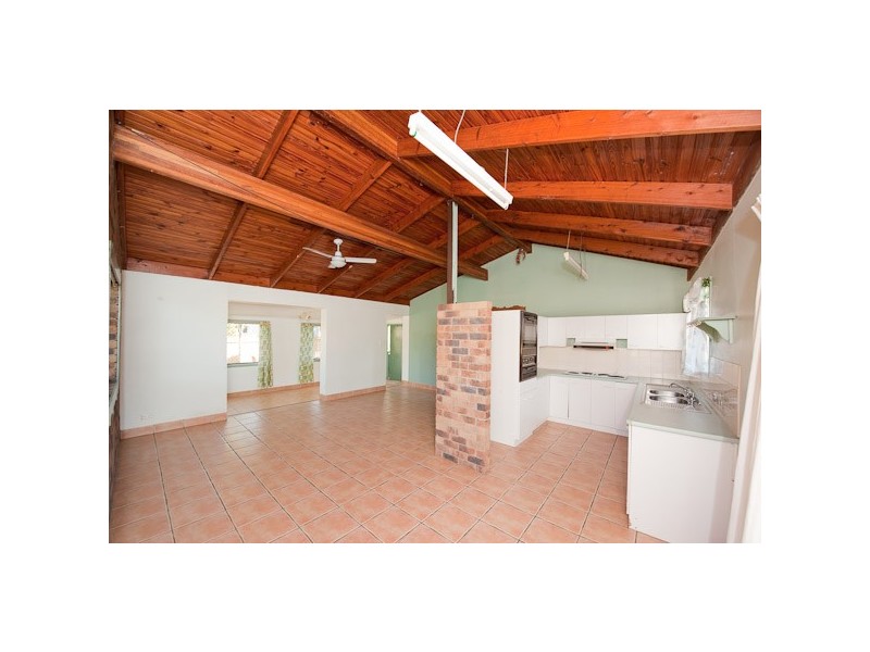 20 Ash Street, Marsden QLD 4132