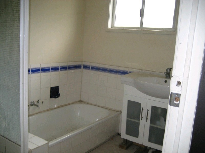 13 Barakee Street, Crestmead QLD 4132