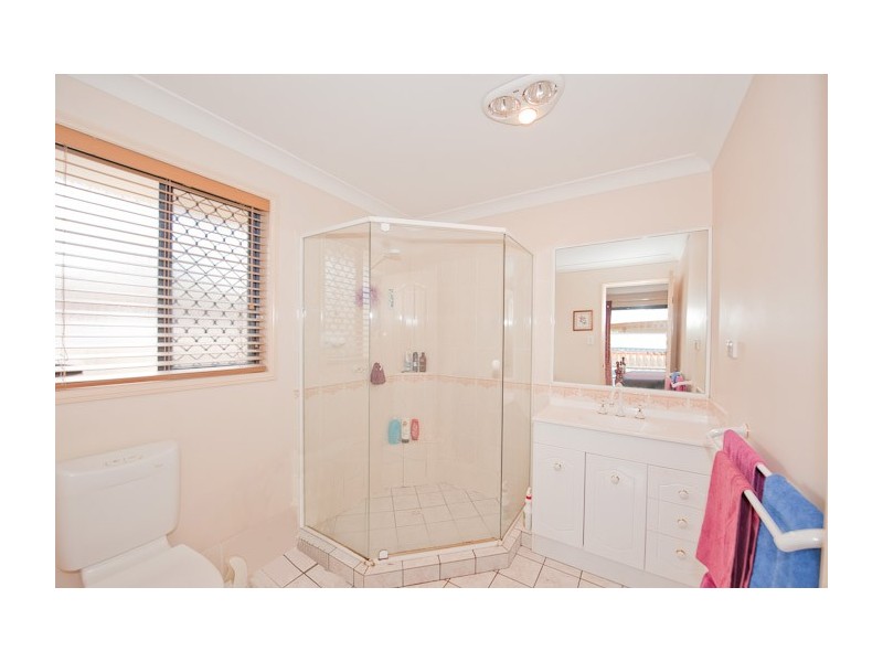 2 Clayton Court, Crestmead QLD 4132