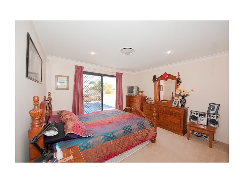 2 Clayton Court, Crestmead QLD 4132