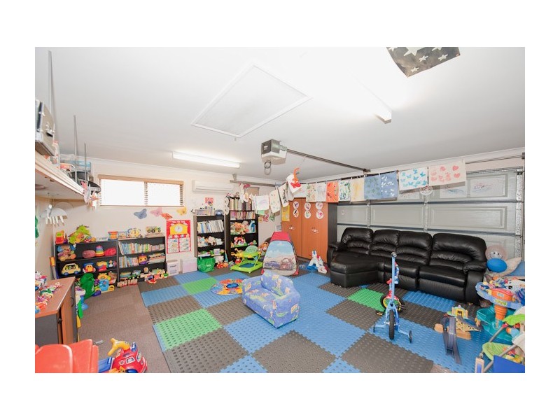 2 Clayton Court, Crestmead QLD 4132