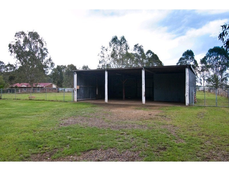 222 Rossmore Road, Logan Reserve QLD 4133