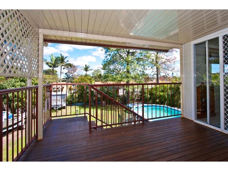 3 Sandalwood Street, Crestmead QLD 4132