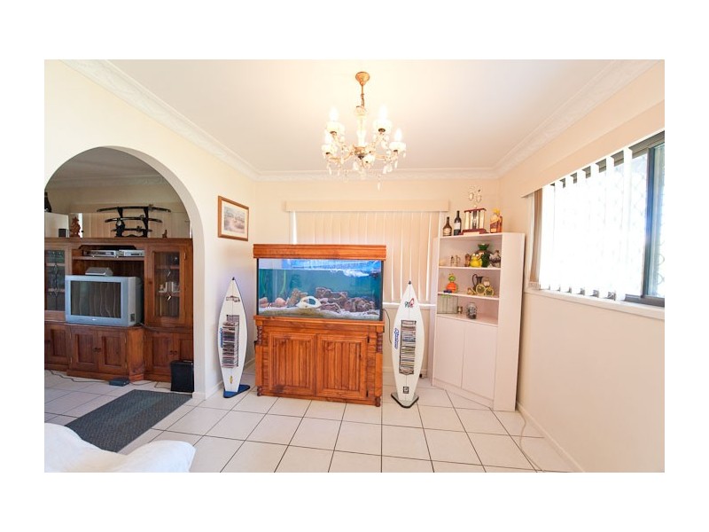 37 Jellicoe Street, Loganlea QLD 4131