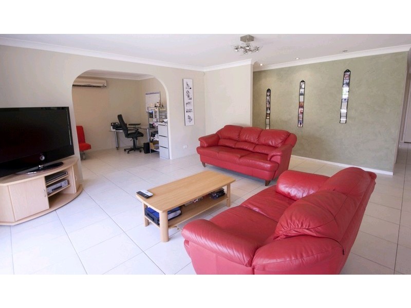 12 Timberlee Drive, Marsden QLD 4132