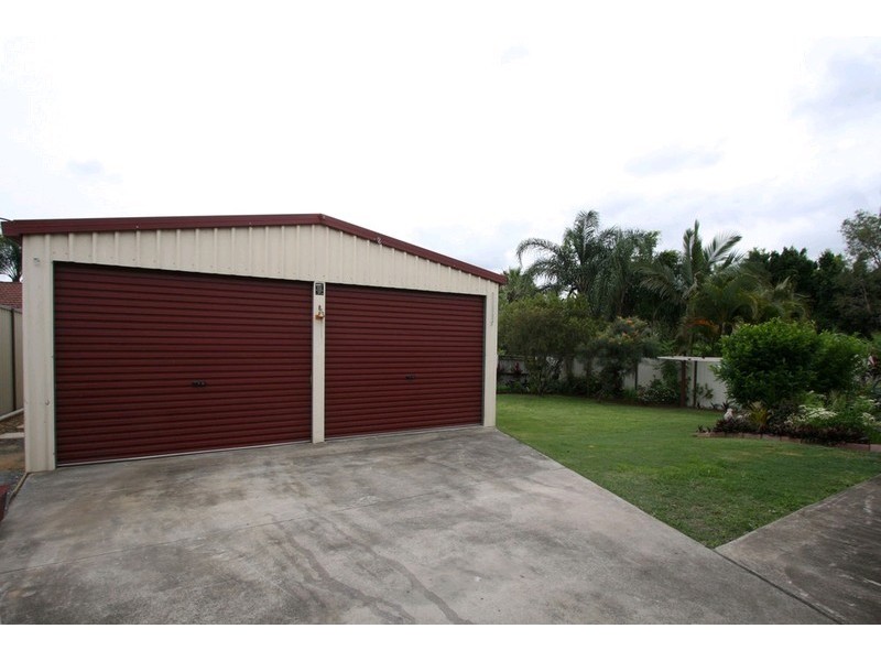 7 Barcrest Court, Crestmead QLD 4132