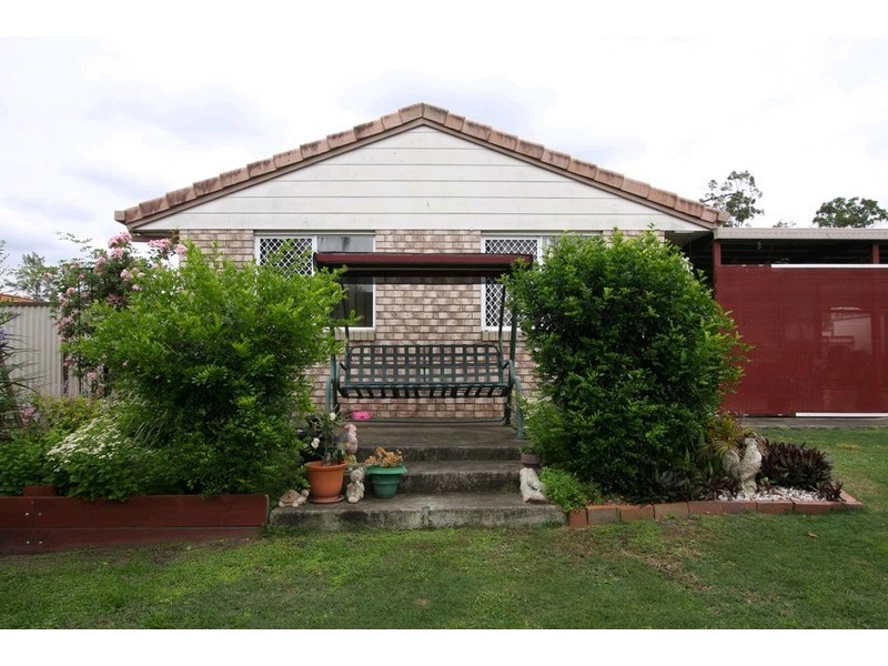 7 Barcrest Court, Crestmead QLD 4132