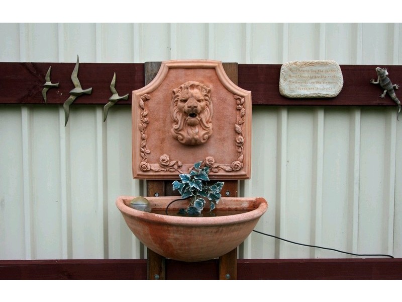 7 Barcrest Court, Crestmead QLD 4132