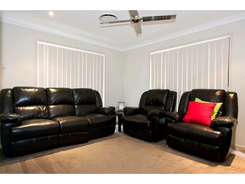 55 Mossman Parade, Waterford QLD 4133